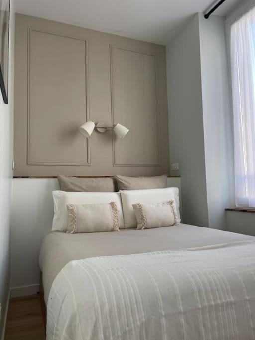 Joli Appartement Avec Parking - Proche Centre Ville Chartres Exteriér fotografie